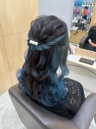 ミディアム miloc MOMOKAのヘアスタイル