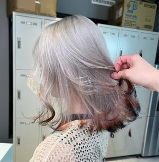 ミディアム カラー ブリーチカラー 🩵MIZUKIのヘアスタイル