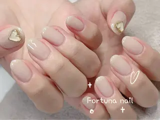 ネイル Nail •Head スパFortunaのネイルデザイン