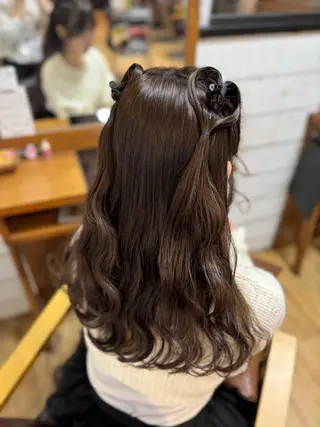 セミロング ヘアアレンジ 🐩推し活🐩 FUTABA🍒のヘアスタイル