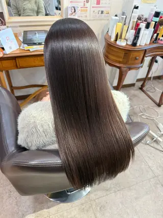 ロング 野口 茂宰のヘアスタイル