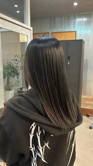 セミロング Saya/透明感/ カラーリストのヘアスタイル