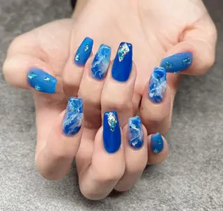 ネイル R inのネイルデザイン