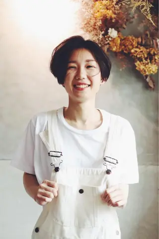 ショート さの あやねのヘアスタイル