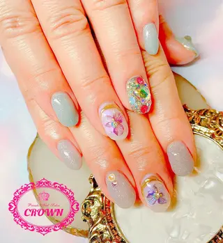 ネイル CROWN プライベートサロンのネイルデザイン