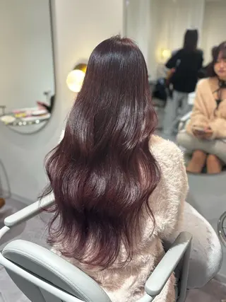 ロング 美髪✨艶髪✨髪質改善 カラー特化❣️二宮遥のヘアスタイル