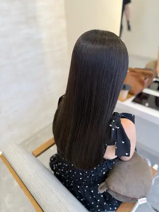 ロング カラー 髪質改善&艶感カラー 🪄岡井美結のヘアスタイル