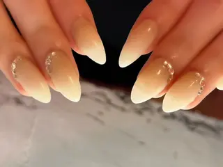 ネイル 新山 聖のネイルデザイン