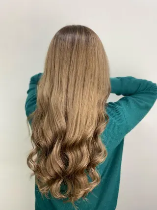 セミロング カラー ヘアアレンジ キッズ ネイル マツエク・マツパ アイブロウ 🧡可愛い色落ち🧡 ハイトーン特化🧡のヘアスタイル