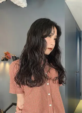 セミロング カラー デザインカラー 原宿/キシタのヘアスタイル