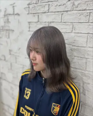 セミロング ショートカットモデル 募集中🍑MOMOのヘアスタイル