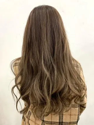 ロング カラー レイヤー ハイトーン 暖色⭐︎KANAKOのヘアスタイル