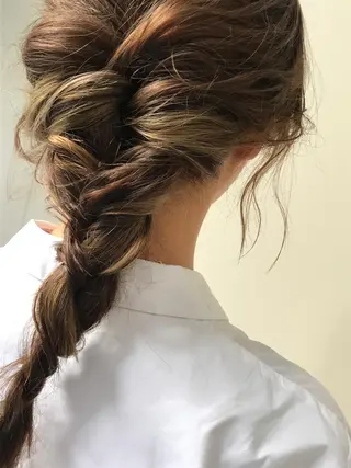 セミロング 江崎 わか子のヘアスタイル