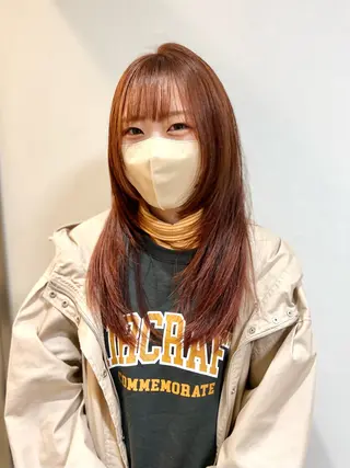 セミロング ハッシュ・ウルフ🐺 小顔レイヤー松山直史のヘアスタイル