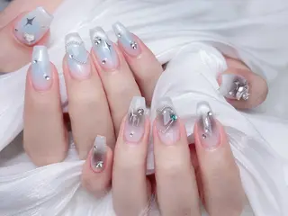 ネイル M🌷nail 長さだし専門店のネイルデザイン