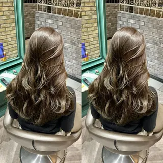 セミロング 🎀艶髪の達人 飯田啓奨🎀のヘアスタイル