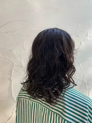 ミディアム パーマ 山口 陸のヘアスタイル