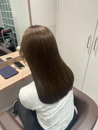 セミロング 大宮レイヤーカット× 透明感カラー　rioのヘアスタイル