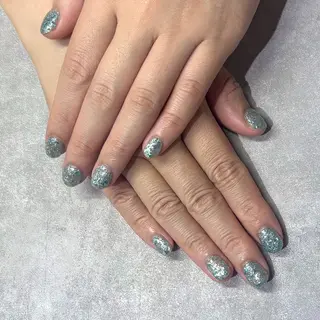 ネイル アンリッシュ新宿店 ishiiのネイルデザイン