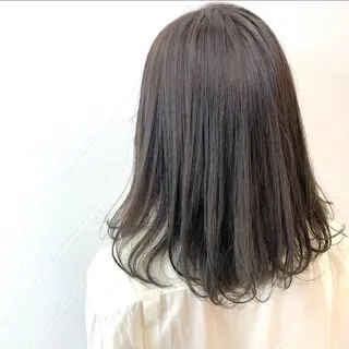 カラー レイヤー/ウルフ/ ハイトーンchimiのヘアスタイル