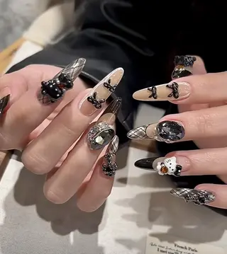 ネイル 🍑 momo_nailのネイルデザイン