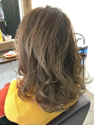 ミディアム カラー 松本 亮のヘアスタイル