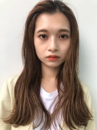 ロング カラー 遠藤 眞実のヘアスタイル
