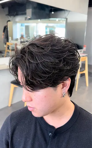 パーマ メンズ 松田 優斗のヘアスタイル