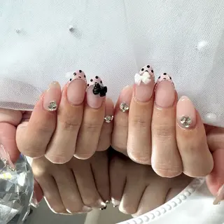 ネイル Unknown.久屋大通店所属・ネイリスト Harunaのネイルデザイン