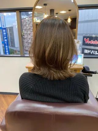 ミディアム カラー 似合わせレイヤー 🇰🇷荒木洋文のヘアスタイル