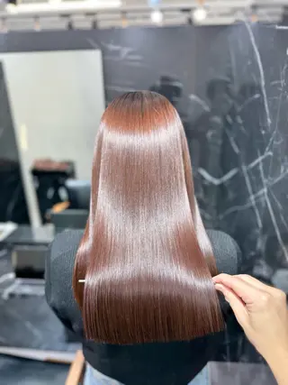 ロング LAGRECE所属・JIN|乾かしただけ 美髪矯正本格髪質改善のヘアスタイル