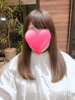 ロング kawamoto akaneのヘアスタイル