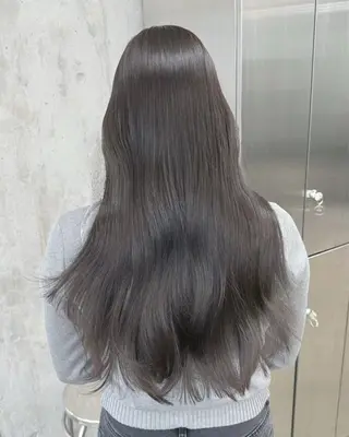 ロング カラー たいき/グレージュ 透明感/髪質改善のヘアスタイル