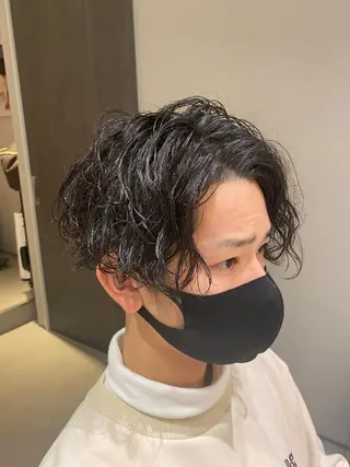 ショート パーマ メンズ 梅田茶屋町メンズ 専門美容師 山元一平のヘアスタイル