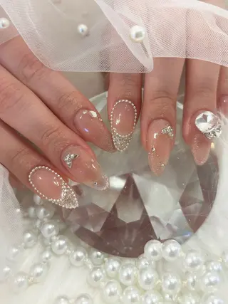 セミロング ワンホンネイル/ 韓国ネイルMAKIのネイルデザイン