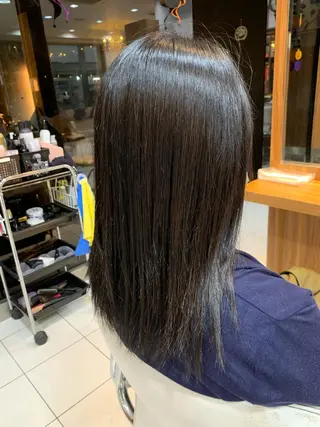 ミディアム カラー パーマ 白髪ぼかしハイライト 柳川拓哉のヘアスタイル