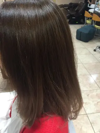 ミディアム セミロング カラー 縮毛矯正×髪質改善 店長　DAITOのヘアスタイル