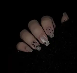 ネイル Pure&Rich Nailのネイルデザイン