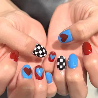 ネイル MODA MANAMIᵕ̈のネイルデザイン