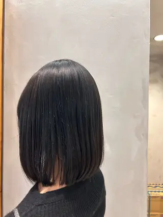ミディアム カラー 玉田 千智のヘアスタイル