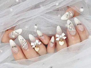 ネイル I-nailロング /ワンホン/キラキラのネイルデザイン