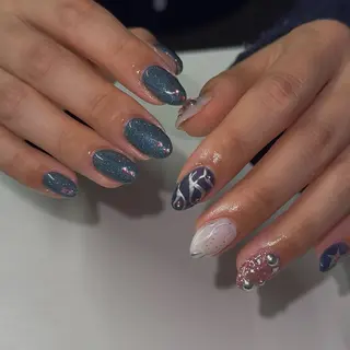 ネイル Sarina ⋆⭒˚ mavieのネイルデザイン