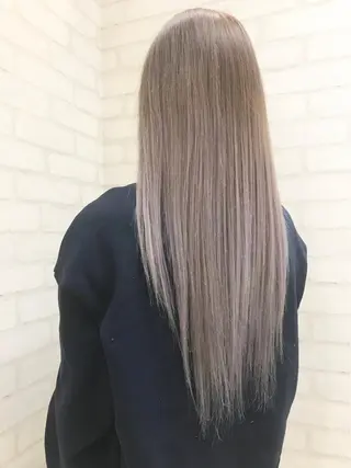 ロング GENDER hair &eyeのヘアスタイル