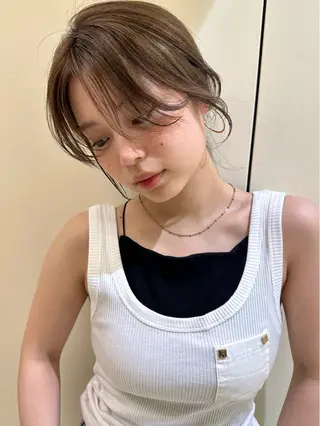 セミロング カラー K-two谷町❄️ hinaのヘアスタイル