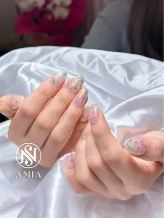 ミディアム 🌟AMIA BEAUTY🌟のネイルデザイン