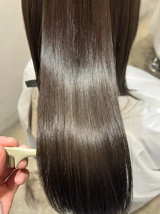 セミロング カラー 新越谷Lusso 【OOSERA】のヘアスタイル