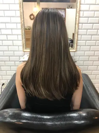 ロング カラー 橋本 敬介のヘアスタイル