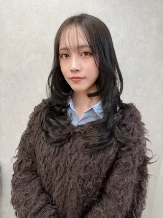 セミロング カラー 𝐑𝐲𝐮𝐤𝐢 【店長】ALEAPのヘアスタイル