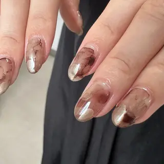 ネイル 𝗺𝗮𝗸𝗶 .のネイルデザイン