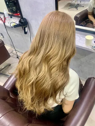 ロング 池袋/カラー特化🎨 ロング料金なし🩵のヘアスタイル